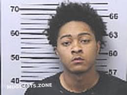 LOCKE LOGAN KENDERICK 08/29/2025