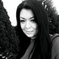 Angela Vass's Instagram, Twitter & Facebook