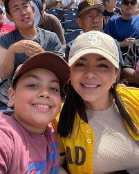 Aurora Solorio's Instagram, Twitter & Facebook