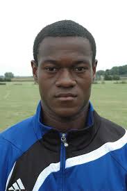 Jeremy Etisomba # 11 Sophomore Midfielder Pari…