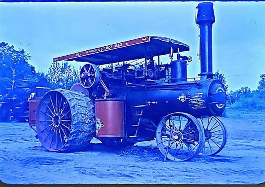 India's 1860s steam bus with English traction engine