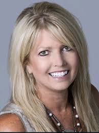 Lori Bair's Instagram, Twitter & Facebook