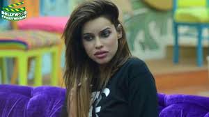 Gizele Thakral Seduces With Her Big Boobs In Mastizaade !