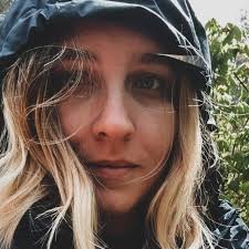 Can someone please open a romance bookstore in the Bay Area (East Bay  preferred)? I'm having so much fomo with all of these great romance  bookstores elsewhere!