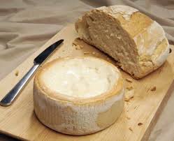 La torta del casar es un queso completamente natural, elaborado. Torta Del Casar Conservacion Posibilidades Culinarias Trucos