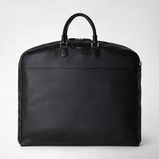 Hang the garments on hangers; Suit Carrier In Cachemire Leather Serapian