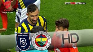 Ligde oynadığı son 4 maçı kazanamayan başakşehir ise 15 puanda kaldı. Basaksehir Fenerbahce Macinda 5 Dakikada 3 Gol Youtube