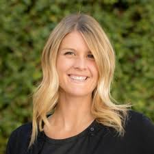 Two months ago, I moved to Napa County and entered the GALLO world to join  the Marketing team at Rombauer Vineyards as Digital Marketing Assistant. In  this short time, I've gained valuable