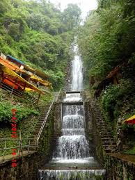 Dibalik keindahan alamnya tersimpan sebuah cerita. Aldhieyriyandhia Wisata Air Di Telaga Ngebel