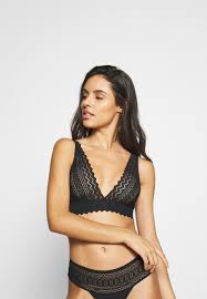 Etam works with the company adyen which integrates the ssl security standard. Etam Voyage N 8 Brassiere Triangel Bh Noir Schwarz Zalando De