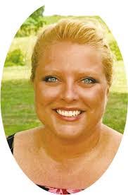 Melissa Oberle's Instagram, Twitter & Facebook