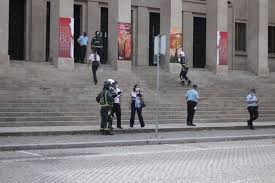 Atualidade incêndio no palácio da justiça no porto foi visto de vários pontos da cidade. I16q7st1kxwi0m