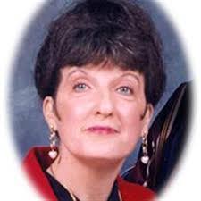 Sandy Ledbetter's Instagram, Twitter & Facebook