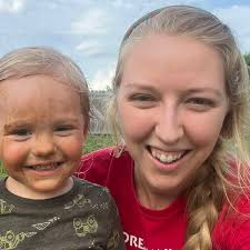 Single harness for 16h wide horse?