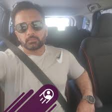 I put a Raspberry Pi computer inside the LEGO Retro Radio (10334) and  connected it to the tuning knob so now it plays my own music, and changes  the song when I