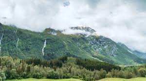 Situated in jolster, this cabin is 1.9 mi (3.1 km) from jostedalsbreen national park and within 20 mi. Stardalen Skei I Jolster Jostedalsbreen Stock Footage Video 100 Royalty Free 1041398905 Shutterstock