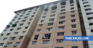 Disebabkan itu, cermin kereta retak teruk. Apa Motif Baling Batu Bata Dari Tingkat Atas Flat Taman Sri Intan Ampang Tun Carlos