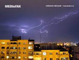 Avertizari similare, de vreme severa. Vremea In Bucuresti PrognozÄƒ Meteo Cu Furtuni Si CaniculÄƒ Temperaturile Ajung La 38 De Grade