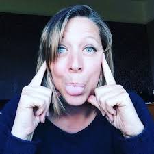 Keeley Morgan (dizzykeel@)