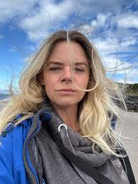 Sometime. A wind from the North makes a huge difference! Beam reach all the  way to go to the end of the bay and back instead of the usual upwind and  downwind