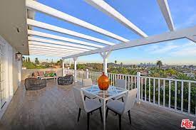 Los angeles property management group founder & ceo david crown has managed property in los angeles and the san fernando valley for over 25 years. Perfect Views Of Downtown Los Angeles From Hip Los Feliz By Bill Burman Teles Properties Real Estate Reimagined Medium