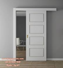 Jika anda menggunakan pintu jenis ini, kamar mandi anda akan terlihat lebih luas dan lebih minimalis. 31 Trend Terbaru Pintu Utama Sliding Kayu