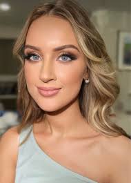 Looking for hair and makeup recommendations for wedding at Caesar's Palace  in Las Vegas?