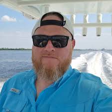 Where can I find a sandbar in the river to swim and hang out near  Summerville?