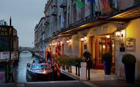 Discover our unforgettable experiences in italy, uk, france, maldives. Baglioni Hotel Luna Venice Italy The Leading Hotels Of The World