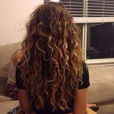 10 easy hairstyles step by step diy 15 hair styles easy hairstyles elegant hairstyles. 50 Long Curly Hairstyles You Ll Fall In Love With Hair Motive