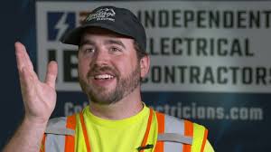 To all the CLP linemen, technicians, engineers: *THANK YOU!* 🙌 💪