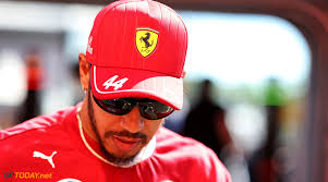 Flirty Gem - Irresistible Nude Pics