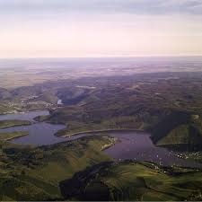 Der ++ achtung eifel ++ die rurtalsperre wird zur stunde überlaufen. Weitere Evakuierungen Notig Radio Rur