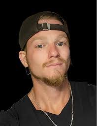 Karen Timm's Instagram, Twitter & Facebook