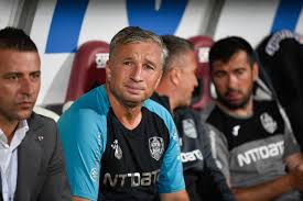 Cfr cluj has a fierce rivalry with their local opponents universitatea cluj. ClauzÄƒ Sf Pentru Dan Petrescu La Cfr Cluj Detalii Din Contractul Antrenorului