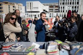 LFI huée lors d’une commémoration : Jean-Luc Mélenchon dénonce un coup monté ?