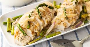 Las pechugas de pollo rebozadas resultan más sabrosas si las adobáis con brandy, ajo picado y perejil. Pechuga De Pollo Jugosa Les Comparto Mi Secreto Gastroglam