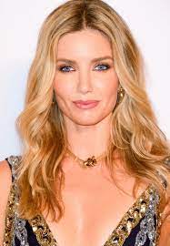 Pin On Annabelle Wallis