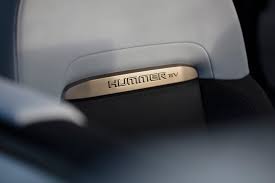The gmc hummer ev comes with multiple driving modes that allow the driver to control torque splits between the front and rear wheels. 2022 Gmc Hummer Ev 017 Paul Tan S Automotive News
