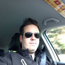 Tim Hubert (@divedriver)