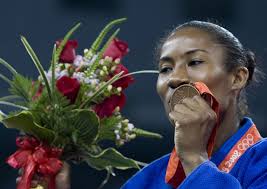 She won bronze at the 2008 panams. Ketleyn Quadros Disse Aos 10 Anos Que Ganharia Medalha