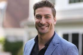 Daniel Lissing Married Wife Relationship With Erin Krakow Bio Celebily Daniel lissing is a 39 year old australian actor. daniel lissing married wife