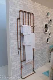 Porte Serviette Style Industriel Realise Avec Des Tubes De Cuivre Porte Serviette Deco Salle De Bain Idee Salle De Bain