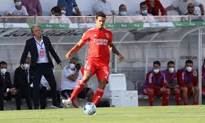 Lucas veríssimo da silva (born 7 july 1995), known as lucas veríssimo, is a brazilian footballer who plays for portuguese club benfica as a central defender. Lucas Verissimo Quot Support From The Fans Is Very Important Us Quot Sl Benfica