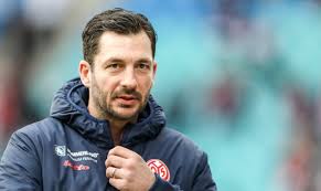 Naja, schon mal simulieren für schalke 04 am 7.5.2011 in gelsenkirchen. Hoffenheim Wird Schwarz Der Schreuder Nachfolger