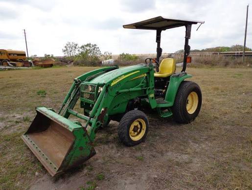 John Deere 3120 Tractor