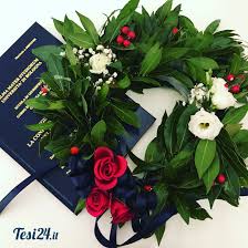 Similpelle Blu Notte Con Scritte Oro Per Ylenia Alma Mater Studiorum Universita Di Bolo Decorazione Festa Di Laurea Idee Per Feste Di Laurea Feste Di Laurea