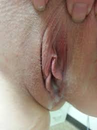 My pussy leaking cum. Porn Pic - EPORNER