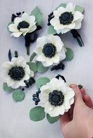 Eucalyptus And Anemone Boutonniere White Flower Boutonniere Etsy White Flower Boutonniere Anemone Boutonniere Anemone Flower