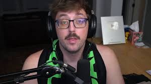 Call of Duty player seeking friends with controversial gamertags